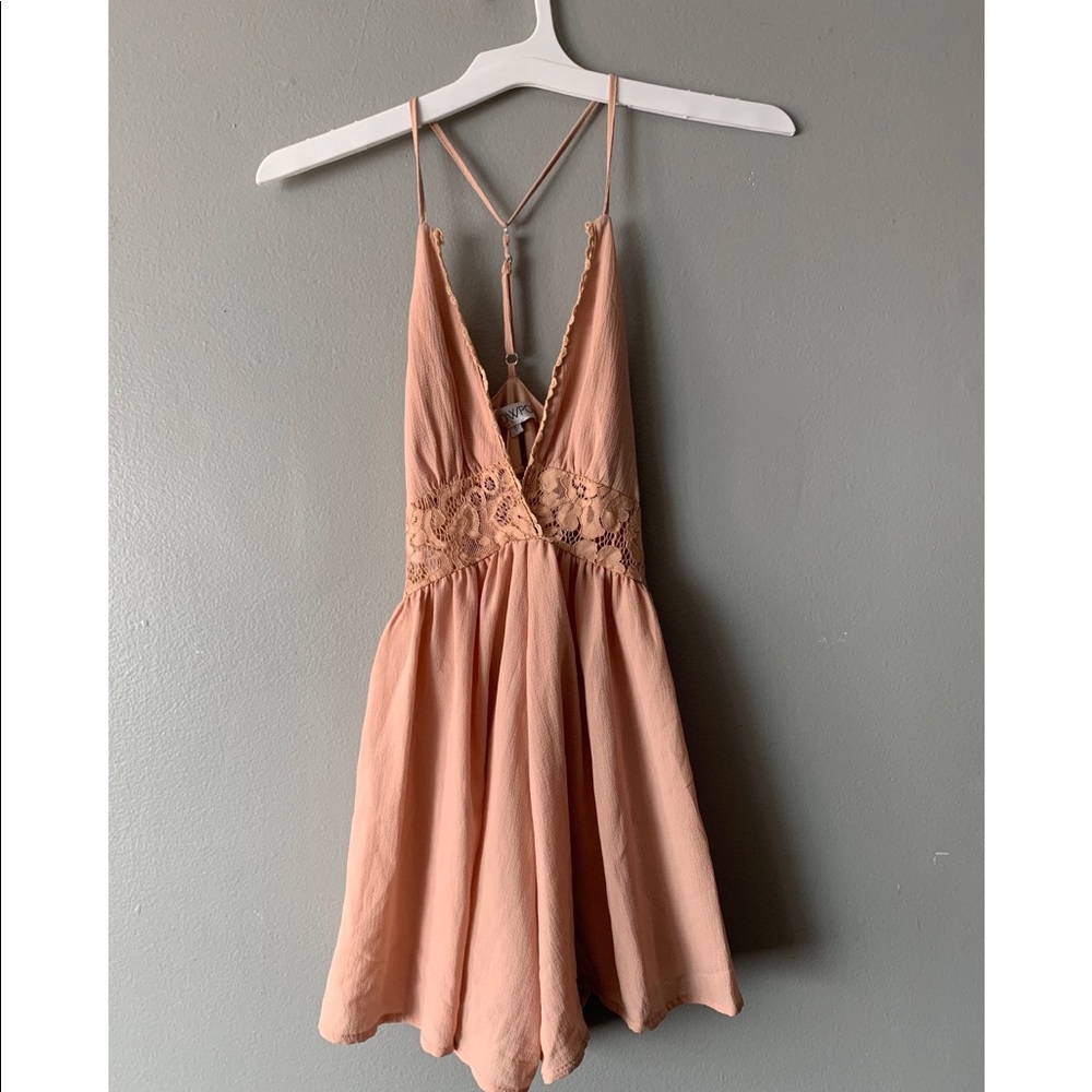 Romper - Picture 2 of 4